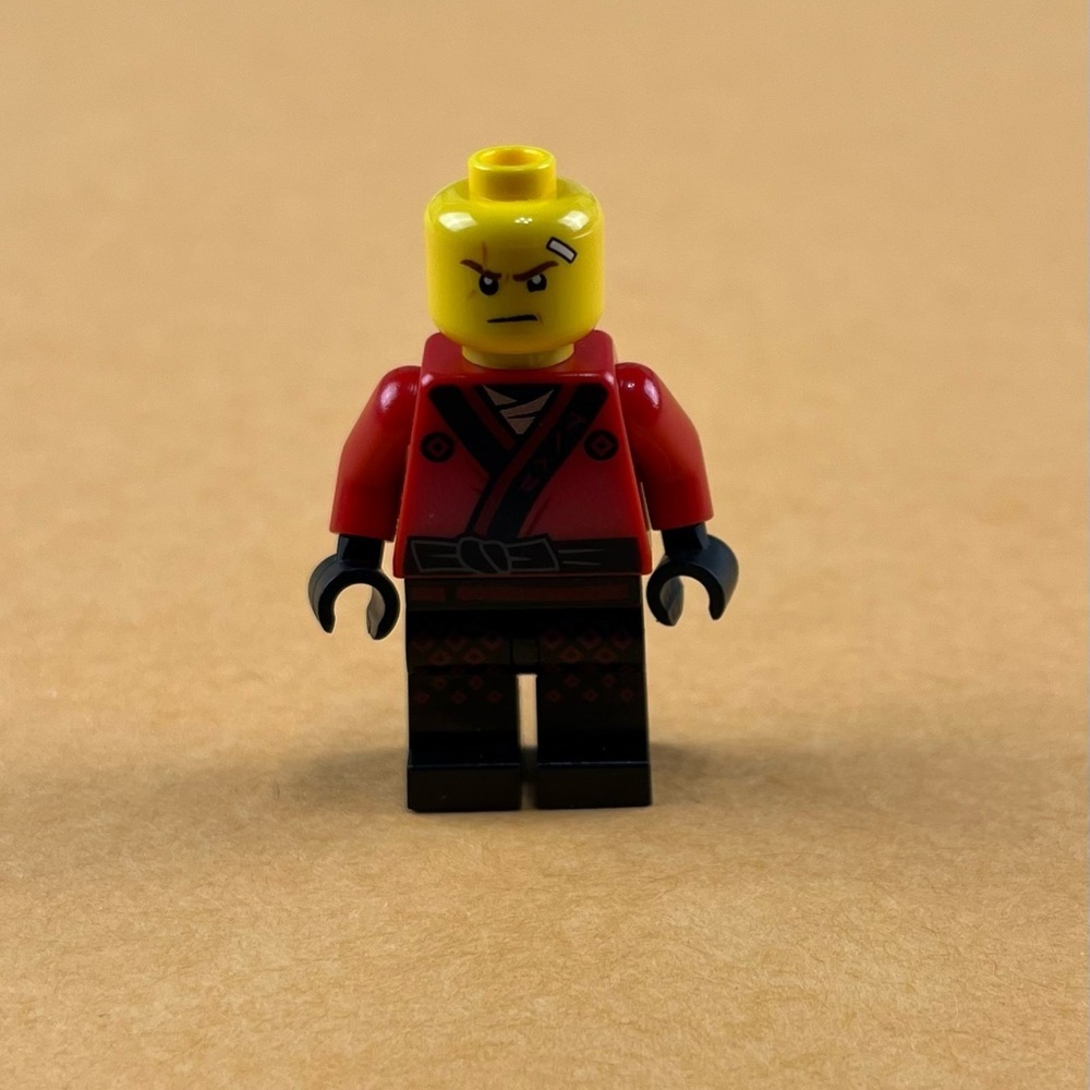 LEGO Kai Red Ninja Ninjago Minifigure Red Black njo360